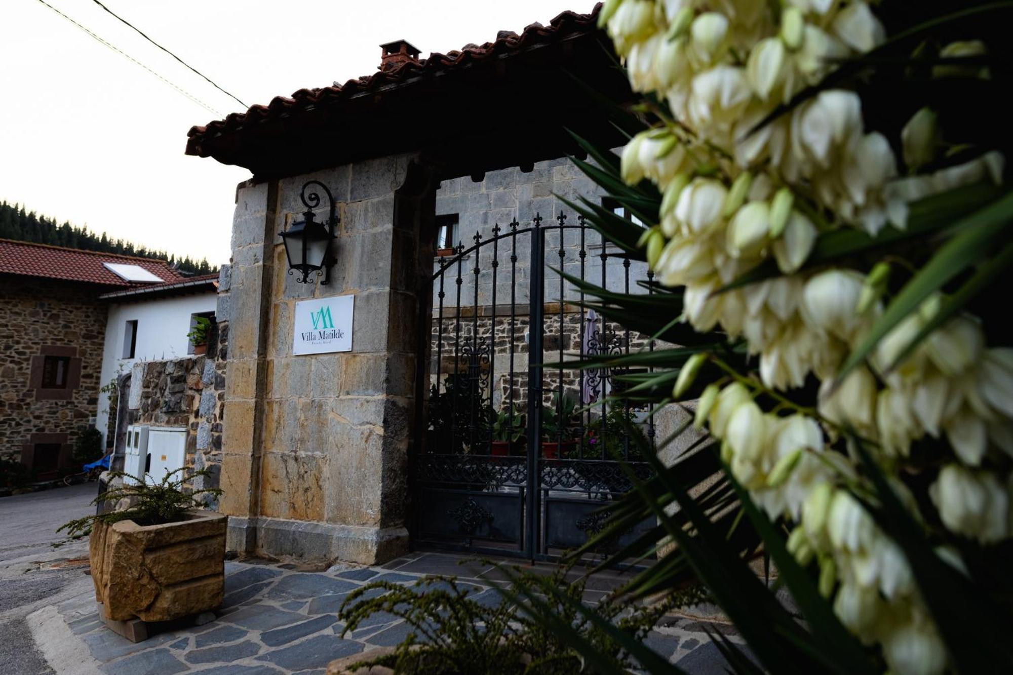 Posada Villa Matilde Cillorigo de Liebana エクステリア 写真