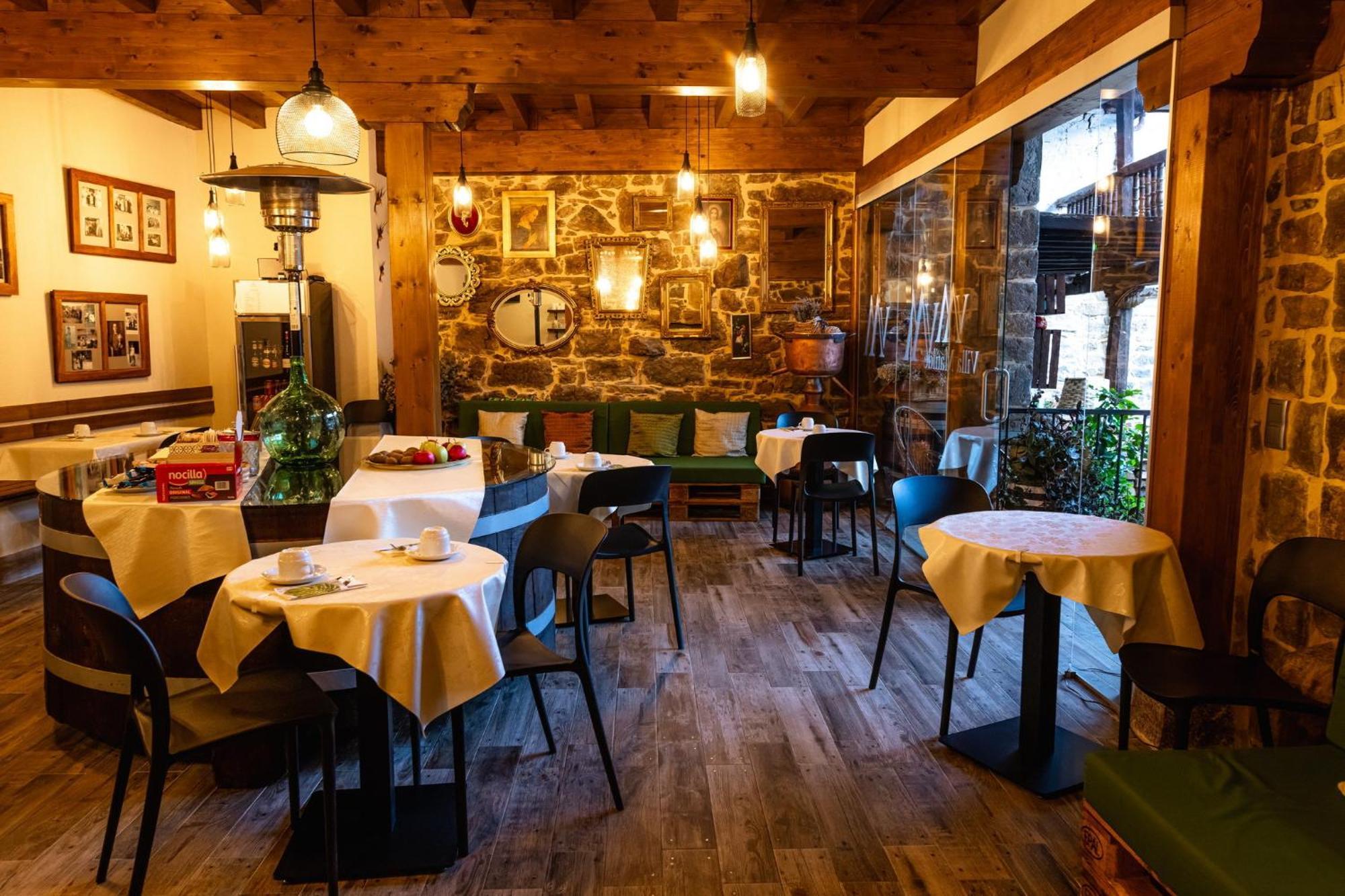 Posada Villa Matilde Cillorigo de Liebana エクステリア 写真