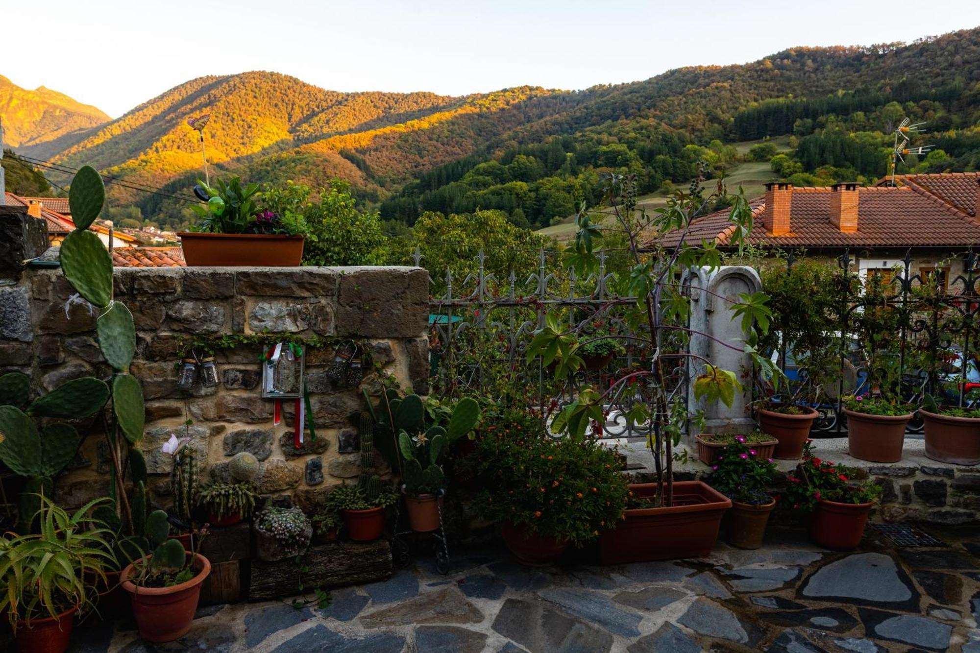 Posada Villa Matilde Cillorigo de Liebana エクステリア 写真